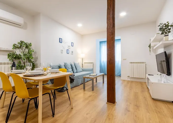 Insidehome Apartments - Val Central