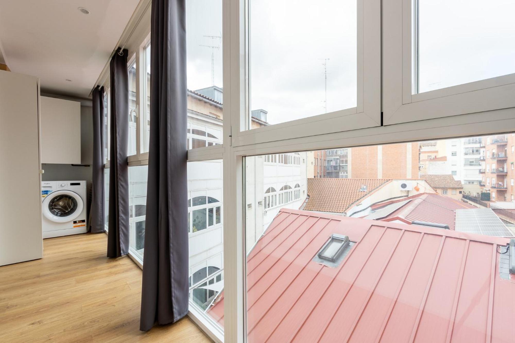 Insidehome - Val Apartment Valladolid